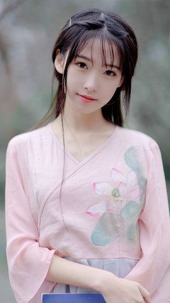 相关搜索 手机壁纸美女黑白 4k全面屏手机壁纸美女 4k超清手机竖屏