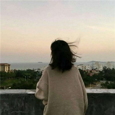 女生微信头像唯美背影