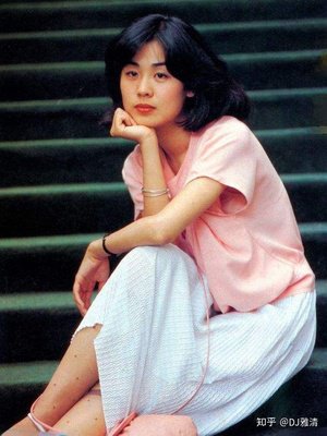 山口百惠三浦友和知乎