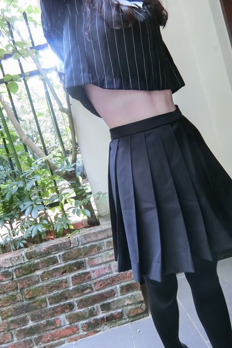 jk制服白丝裙底-千图网