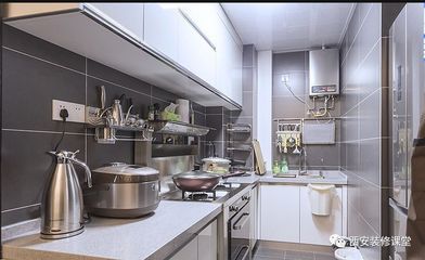 橱柜要不要加见光板