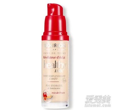 妙巴黎粉底液好吗