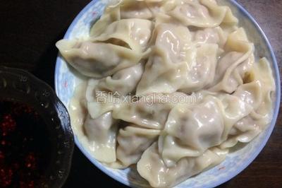 香菇大肉胡萝卜饺子