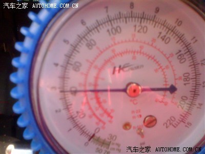 空调雪种加多少压力
