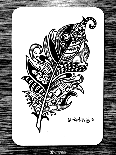黑白装饰画圆形
