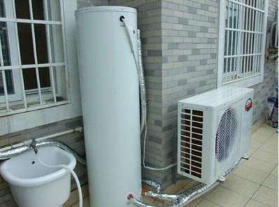 空气能热水器放哪里