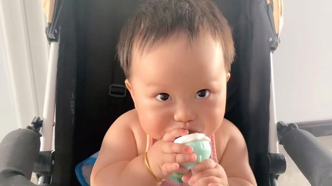 八个月宝宝可以吃葡萄吗