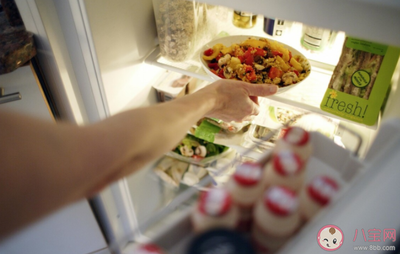 热菜能直接放冰箱吗