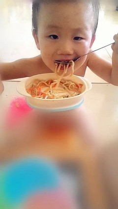 面条宝宝几个月可以吃