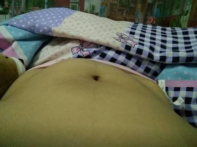 4个月孕妇肚子有多大
