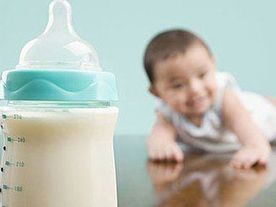 2周婴儿一次吃多少奶粉好