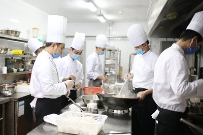 厨房开会怎么说话
