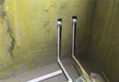 卫生间安装水管