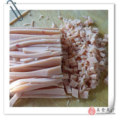 方火腿肠的制作方法