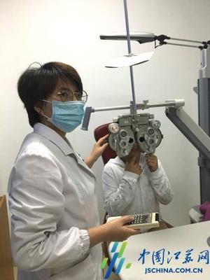 泰州四院做双眼皮如何