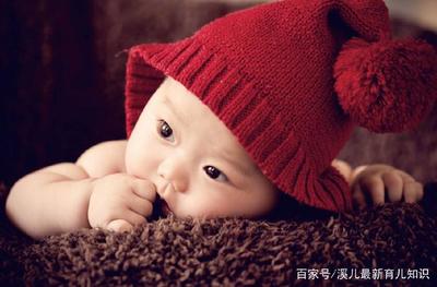 新生儿每天打嗝正常吗