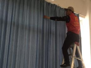 清洗窗帘