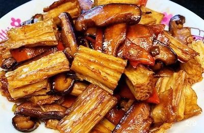 腐竹胡萝卜香菇