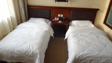 鞍山龙源假日温泉酒店