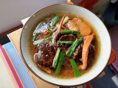 墨鱼炖鸭汤的做法大全家常
