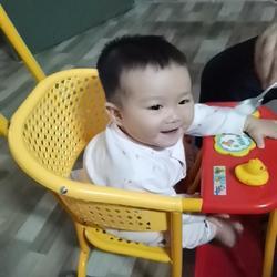 9个月宝宝不会坐正常吗