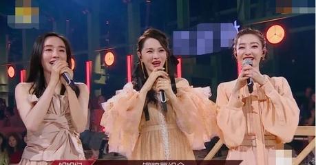 长闭口痘痘的地方变黑