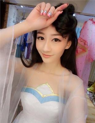 怎样跑进了厨房