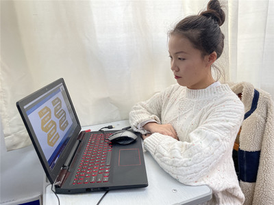 2917流行发型女