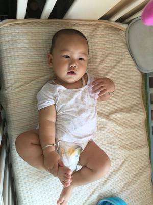 宝宝7个月断奶早不早
