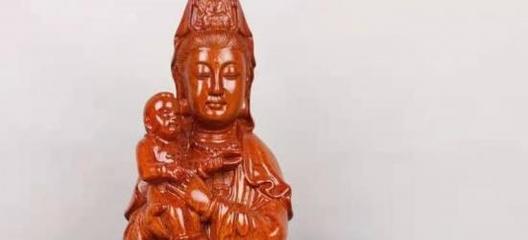观音放在了厨房正对面