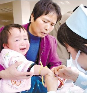 2个月宝宝忽然吐奶频繁