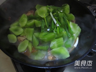 莴笋排骨的做法大全家常