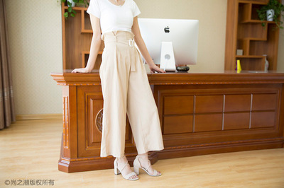 夏季胖人服装搭配