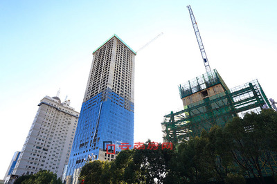 昆明置地广场