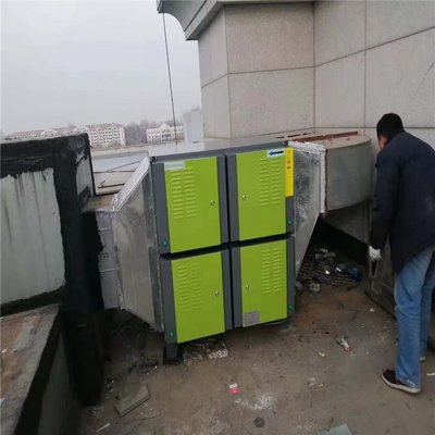 厨房橱柜下面漏水