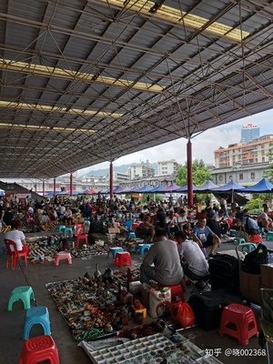 深圳古玩市场地摊时间