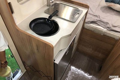 厨房抽油烟机排到卫生间