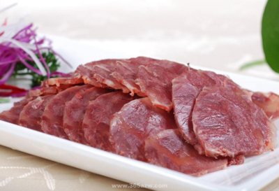 孕妇可以吃咖喱牛肉吗
