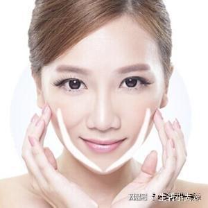 脸部瘦身操