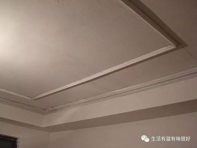 装修石膏简单吊顶