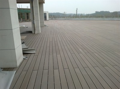 木塑地板的价格