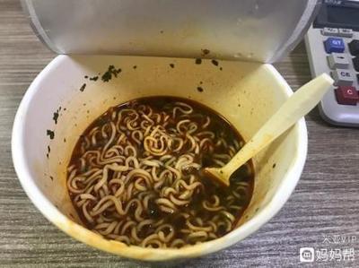 怀孕两个月可以吃泡面吗