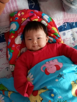 宝宝一般几个月攒肚子