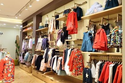 取童装店名