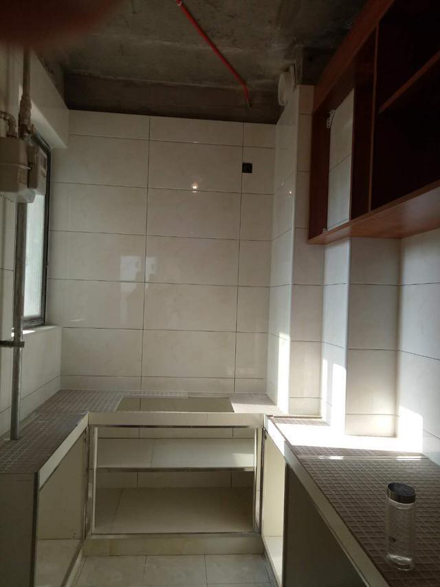 如何用瓷砖做橱柜