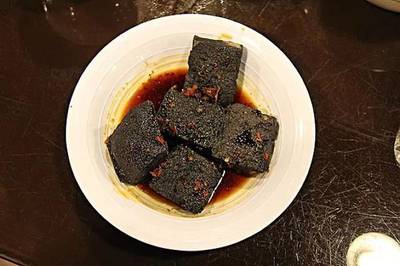 如何制做臭豆腐