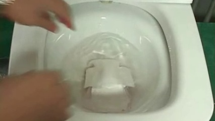 马桶水印怎么去除