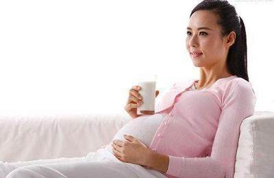 为什么医生不建议喝孕妇奶粉