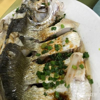 清蒸翘嘴鱼的家常做法