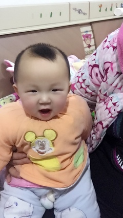 八个月女宝宝身高体重